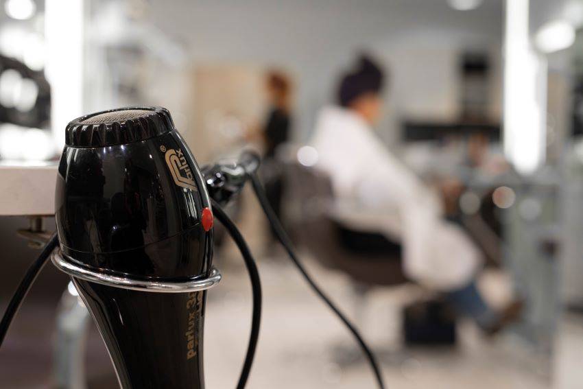 Maximilien, Beauty & Wellness in Houssen